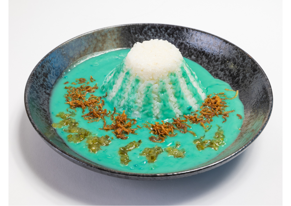 富士山の形をしたカレー